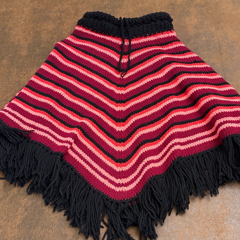 Striped‎ Knit Fringe Poncho Red Pink Black Boho Cape